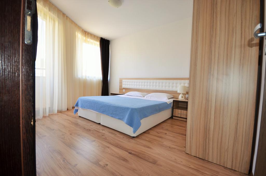 Millennium Apart Complex Aparthotel Sveti Vlas Buitenkant foto
