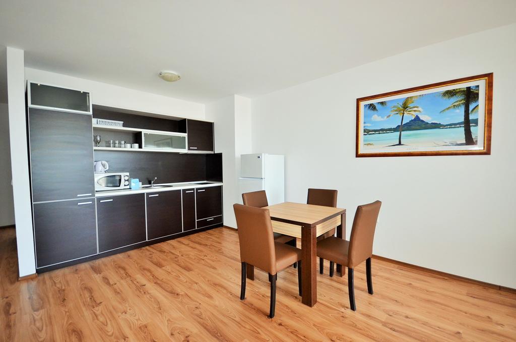 Millennium Apart Complex Aparthotel Sveti Vlas Buitenkant foto